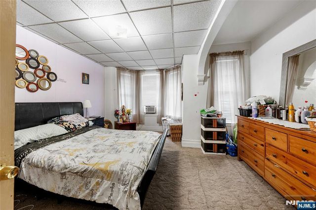 149 Howe Avenue, Passaic, NJ 07055