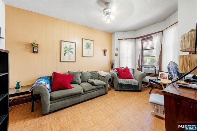 149 Howe Avenue, Passaic, NJ 07055