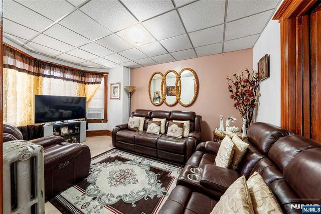 149 Howe Avenue, Passaic, NJ 07055