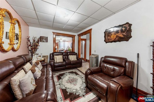 149 Howe Avenue, Passaic, NJ 07055