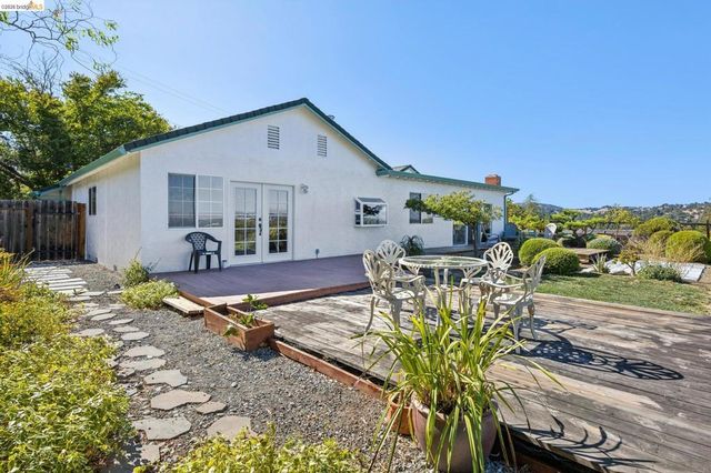 1540 Encanto Place, Walnut Creek, CA 94597