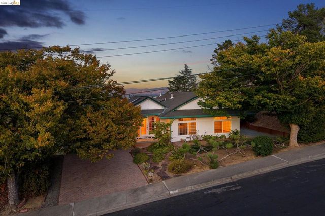 1540 Encanto Place, Walnut Creek, CA 94597