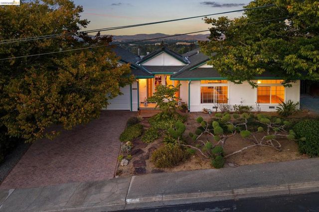 1540 Encanto Place, Walnut Creek, CA 94597