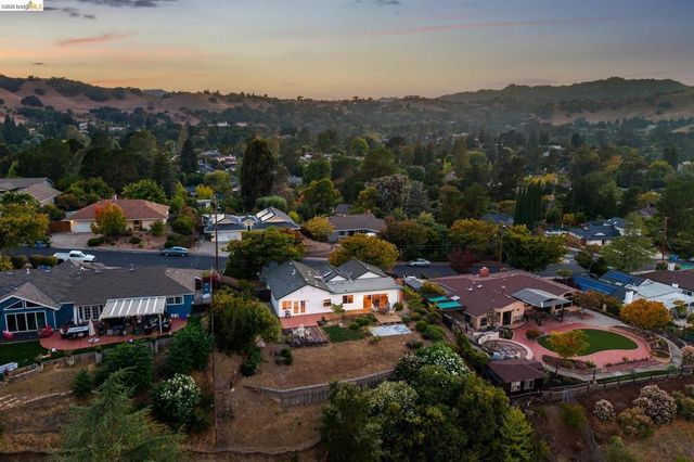 1540 Encanto Place, Walnut Creek, CA 94597