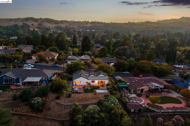 1540 Encanto Place, Walnut Creek, CA 94597