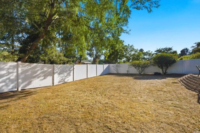 10510 Grandview Drive, La Mesa, CA 91941