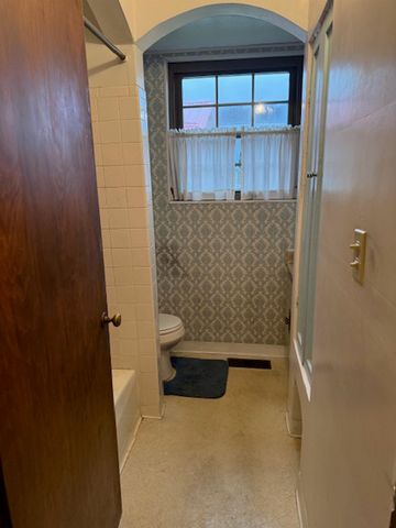 4027 Auburn Road, Huntington, WV 25704