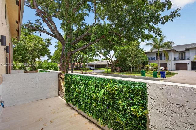 2880 Coral Springs Drive 2878, Coral Springs, FL 33065