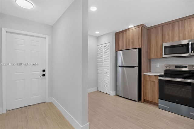 2880 Coral Springs Drive 2878, Coral Springs, FL 33065