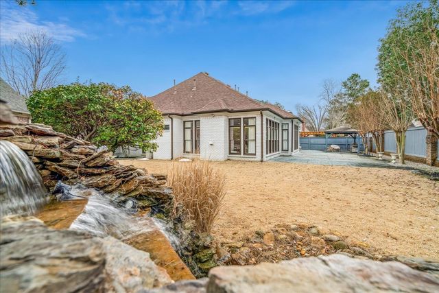 965 VILLAGE OAK CV, Memphis, TN 38120