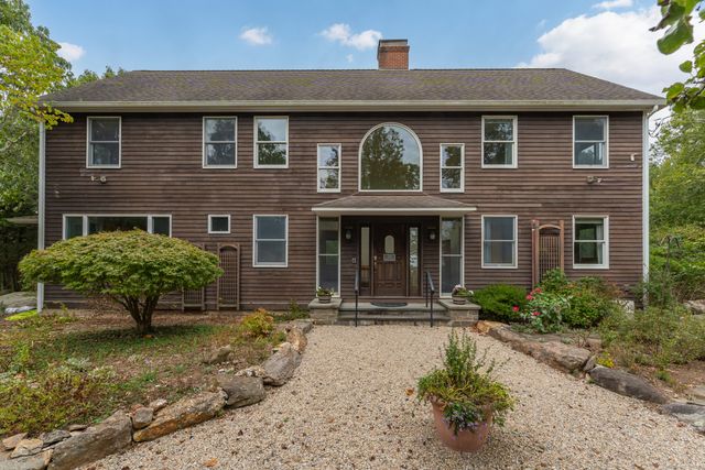 150 West Lane, Guilford, CT 06437