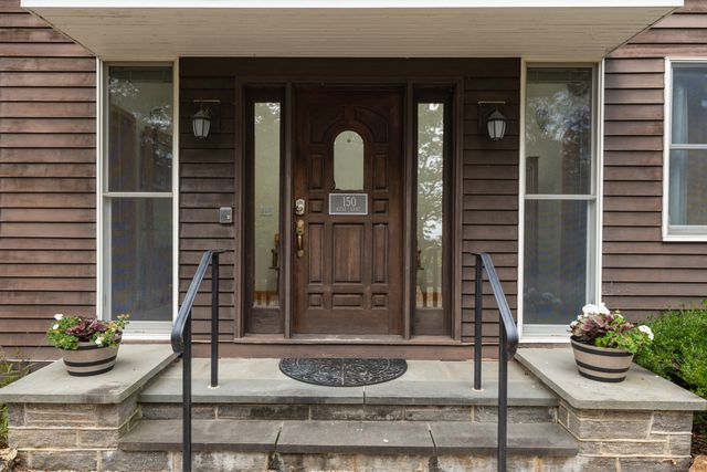 150 West Lane, Guilford, CT 06437