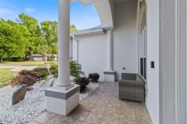 109 DOUGLAS STREET, Homosassa, FL 34446