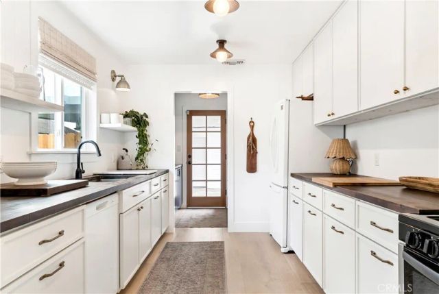 1026 Carlton, Santa Ana, CA 92707