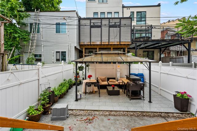 1439 43rd Street, Brooklyn, NY 11219
