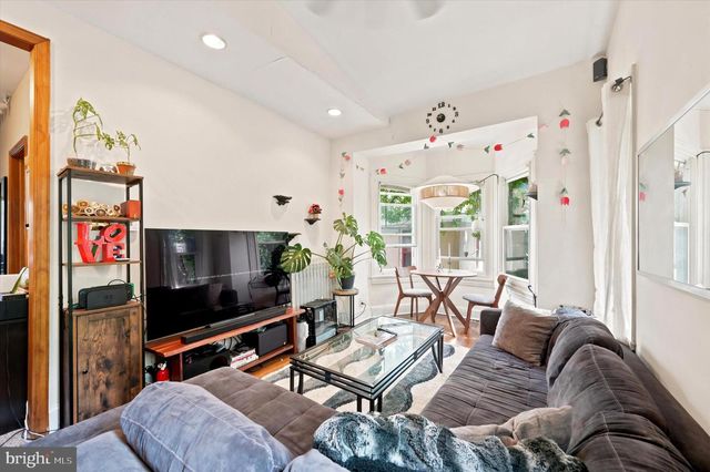 465 GREEN LN, Philadelphia, PA 19128