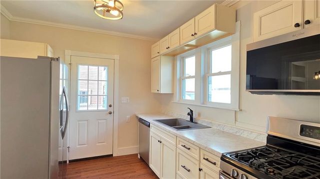 406 South Walnut St, Elmira City, NY 14904