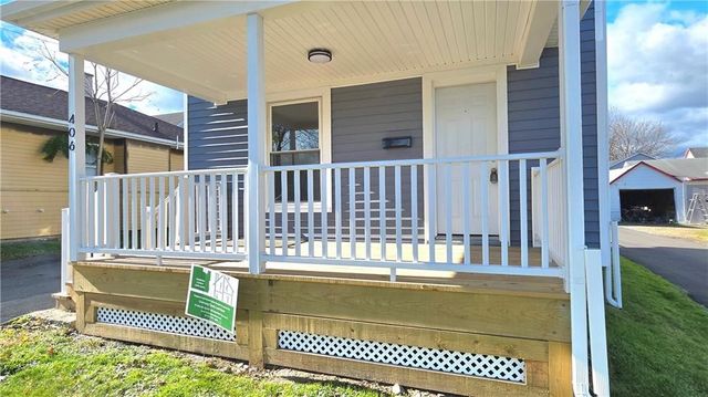 406 South Walnut St, Elmira City, NY 14904