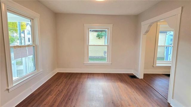 406 South Walnut St, Elmira City, NY 14904