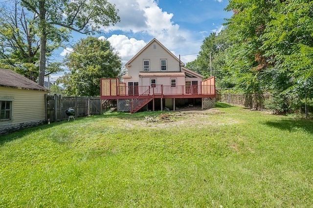 317 Oxford St N, Auburn, MA 01501