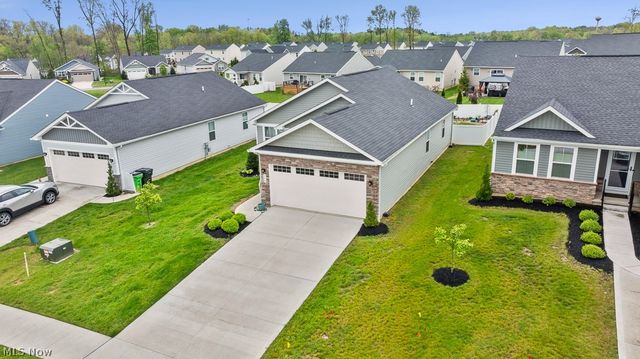 998 Sunrise Way, Akron, OH 44312