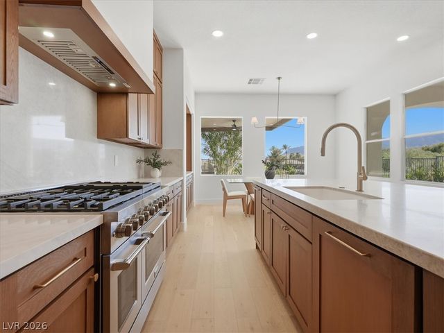3074 Soft Horizon Way, Las Vegas, NV 89135