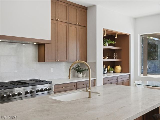 3074 Soft Horizon Way, Las Vegas, NV 89135