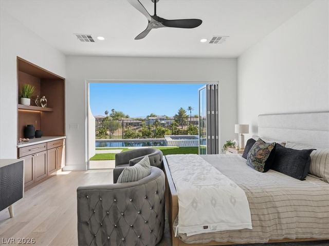 3074 Soft Horizon Way, Las Vegas, NV 89135