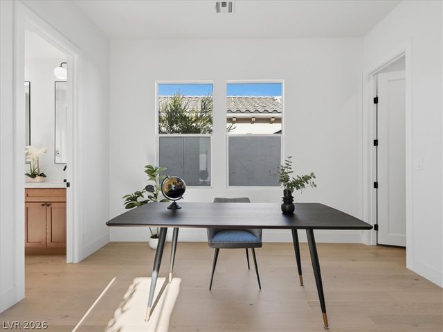 3074 Soft Horizon Way, Las Vegas, NV 89135