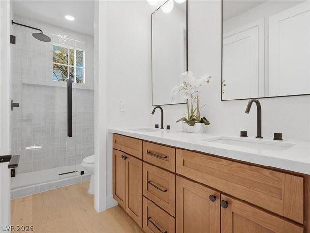 3074 Soft Horizon Way, Las Vegas, NV 89135