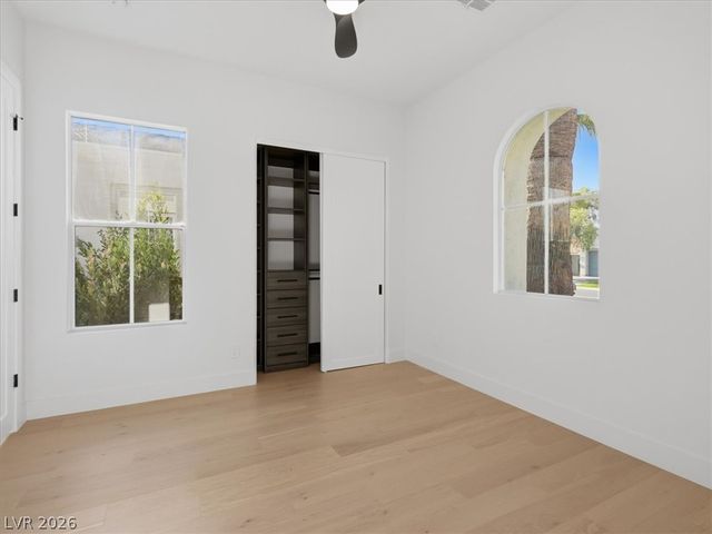 3074 Soft Horizon Way, Las Vegas, NV 89135