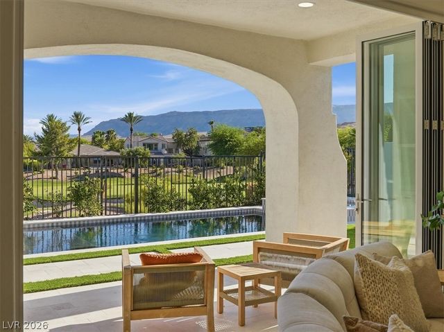3074 Soft Horizon Way, Las Vegas, NV 89135