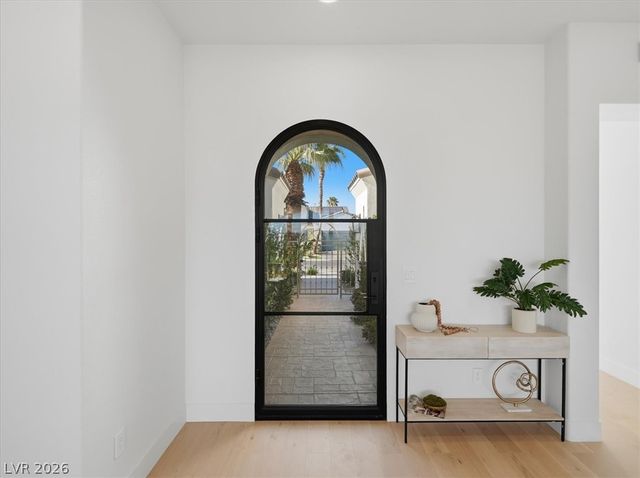3074 Soft Horizon Way, Las Vegas, NV 89135