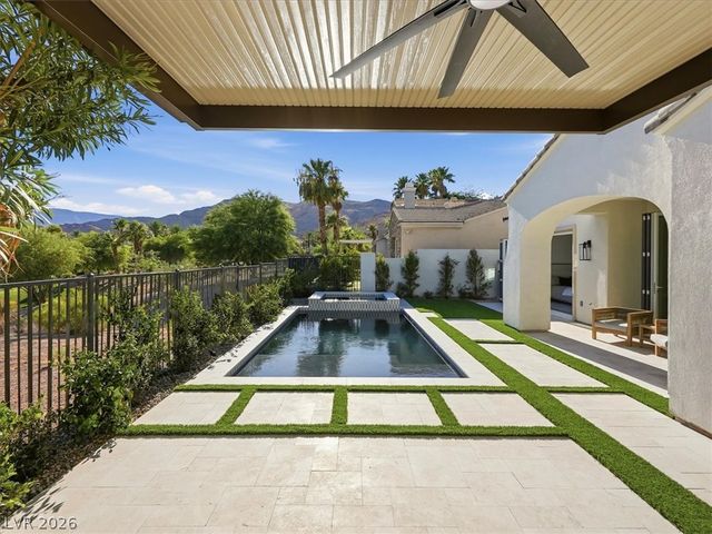 3074 Soft Horizon Way, Las Vegas, NV 89135