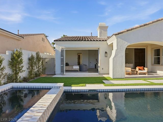 3074 Soft Horizon Way, Las Vegas, NV 89135
