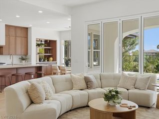 3074 Soft Horizon Way, Las Vegas, NV 89135