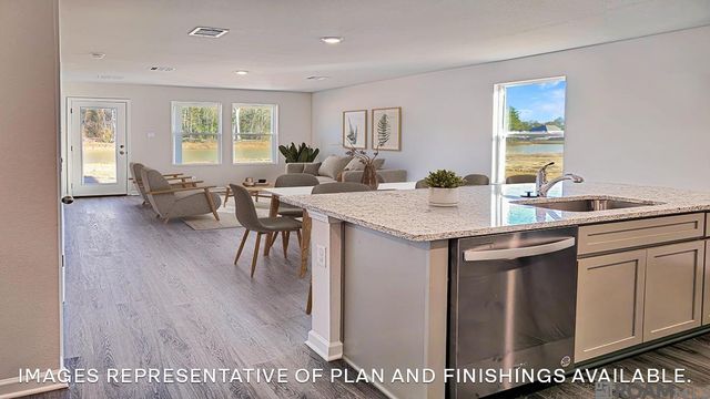 14276 Monmouth Ave, Denham Springs, LA 70726