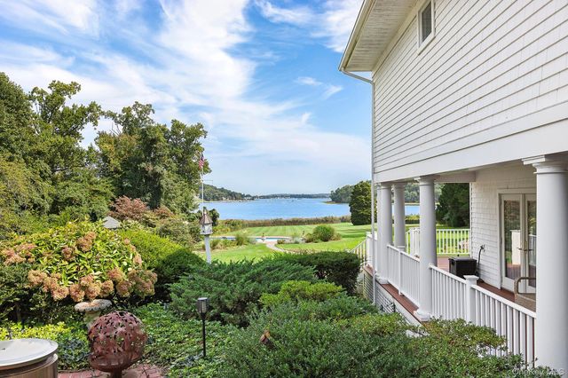 61 Factory Pond Road, Locust Valley, NY 11560