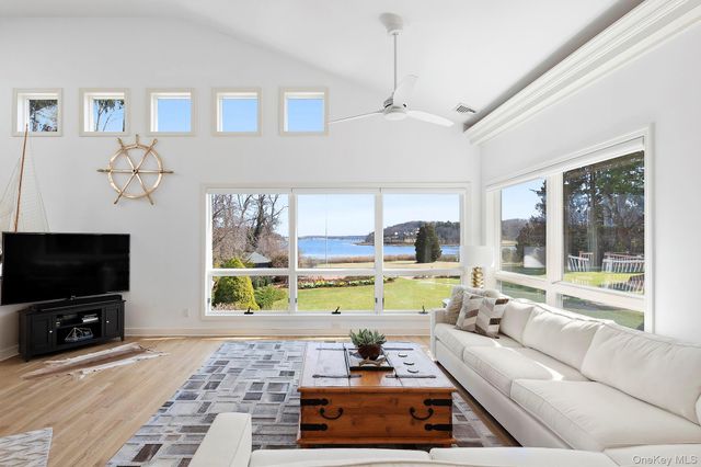 61 Factory Pond Road, Locust Valley, NY 11560