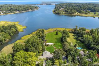 61 Factory Pond Road, Locust Valley, NY 11560