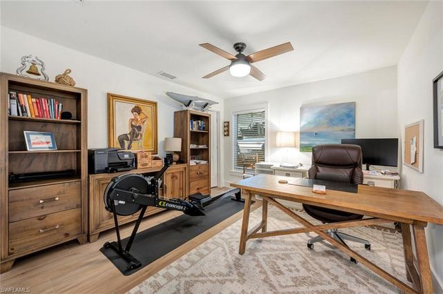 200 Burning Tree DR, Naples, FL 34105