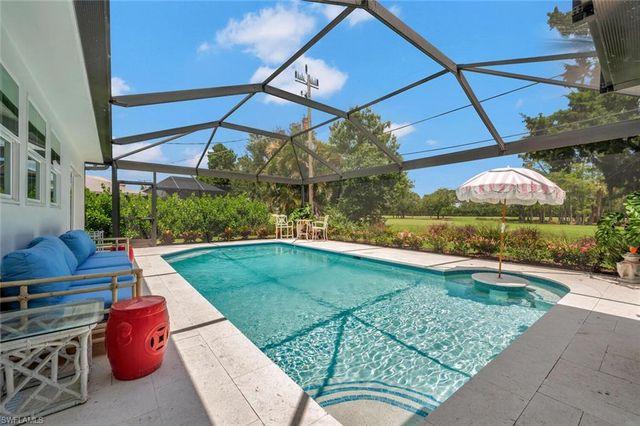 200 Burning Tree DR, Naples, FL 34105