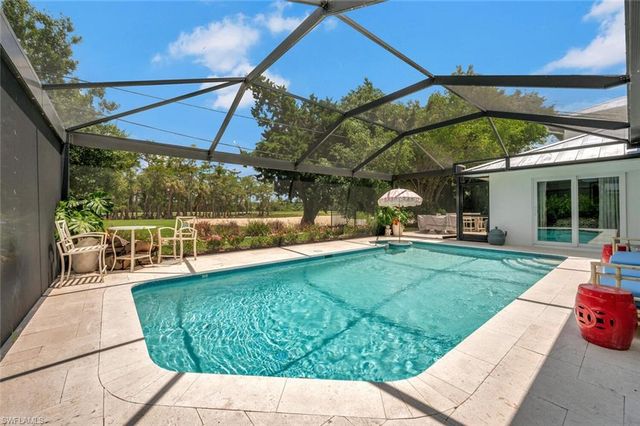200 Burning Tree DR, Naples, FL 34105