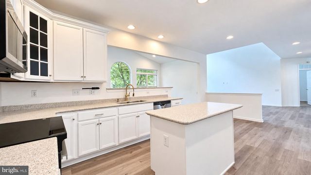 66 E CONSTITUTION DR, Smyrna, DE 19977