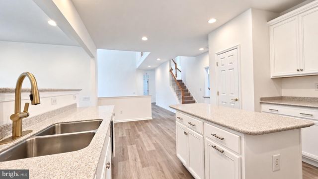 66 E CONSTITUTION DR, Smyrna, DE 19977