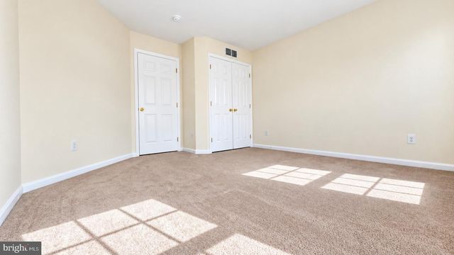 66 E CONSTITUTION DR, Smyrna, DE 19977