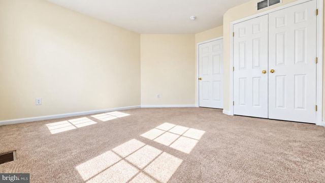 66 E CONSTITUTION DR, Smyrna, DE 19977