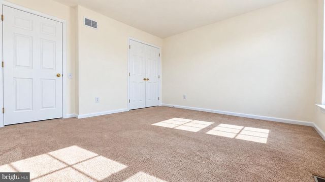 66 E CONSTITUTION DR, Smyrna, DE 19977