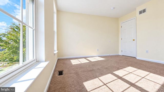 66 E CONSTITUTION DR, Smyrna, DE 19977
