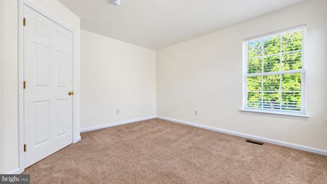 66 E CONSTITUTION DR, Smyrna, DE 19977